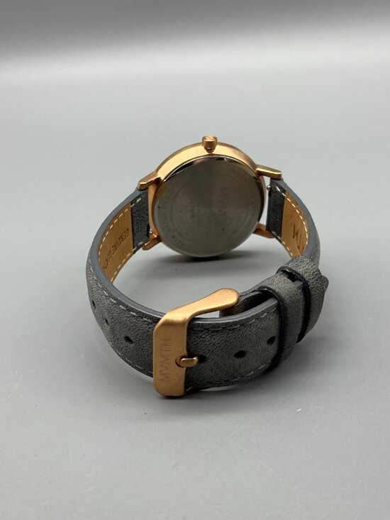 MVMT Signature II Watch Women 34mm Rose Gold Tone Leather Date New Battery main image 12